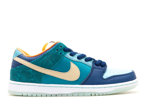 Nike SB Dunk Low MIA Skate Shop