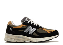 Load image into Gallery viewer, New Balance 990v3 Black Tan