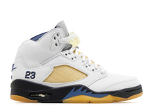 Load image into Gallery viewer, Air Jordan 5 Retro A Ma Maniere Dawn (W)