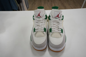 Air Jordan 4 Retro SB Pine Green