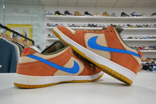 Load image into Gallery viewer, Nike SB Dunk Low Corduroy Dusty Peach