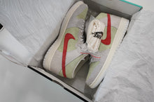 Load image into Gallery viewer, Nike SB Dunk Mid White Widow