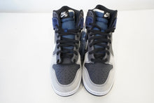 Load image into Gallery viewer, Nike SB Dunk High Un-Futuras