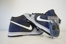 Load image into Gallery viewer, Nike SB Dunk High Un-Futuras