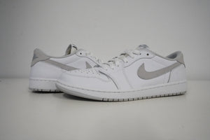 Air Jordan 1 Retro Low Neutral Grey