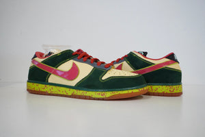 Nike SB Dunk Low Mosquito