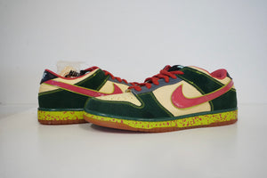 Nike SB Dunk Low Mosquito