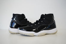 Load image into Gallery viewer, Air Jordan 11 Retro Jubilee