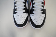 Load image into Gallery viewer, Nike Dunk Low Seoul