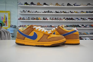 Nike SB Dunk Low Newcastle Brown Ale