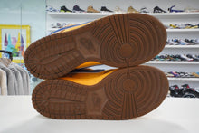 Load image into Gallery viewer, Nike SB Dunk Low Newcastle Brown Ale