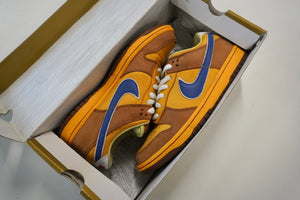 Nike SB Dunk Low Newcastle Brown Ale