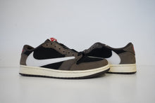 Load image into Gallery viewer, Air Jordan 1 Retro Low Travis Scott Mocha