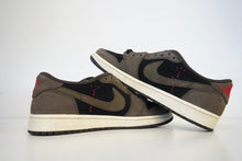 Load image into Gallery viewer, Air Jordan 1 Retro Low Travis Scott Mocha