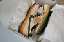 Load image into Gallery viewer, Nike SB Dunk Low Bonsai